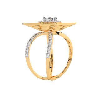 Ellie Round Diamond Engagement Ring